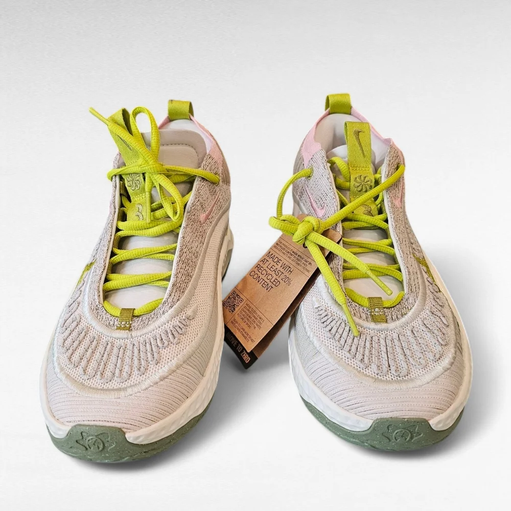 Nike cosmic unity